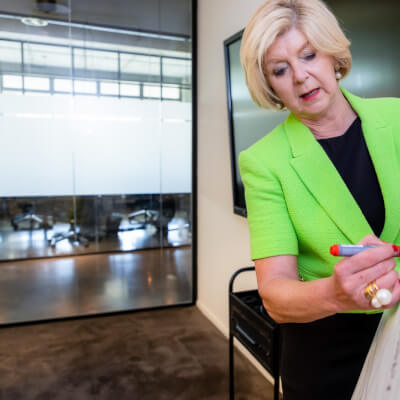 Reynders, Corinne Corinne Reynders