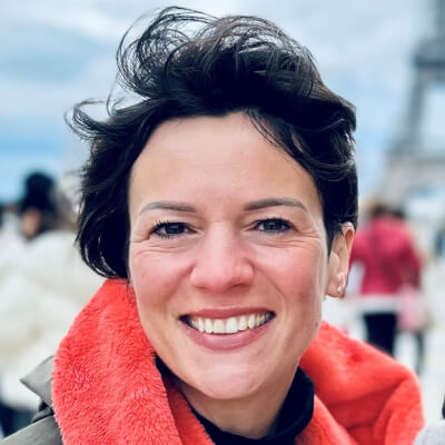 Apers, Caroline Caroline Apers