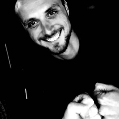 Vanderlinden, Steven Steven Vanderlinden