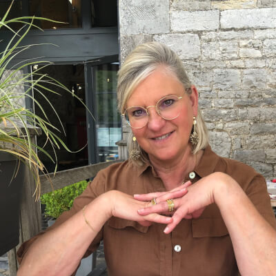 Van den Brande, Véronique Véronique Van den Brande