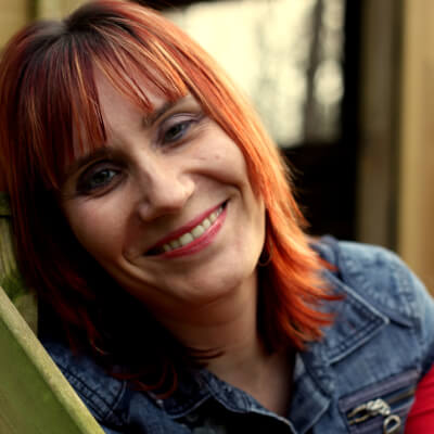 Hostie, Nele Nele Hostie